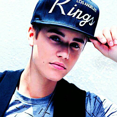 Conoci a JUSTIN en HOUSTON :) #NeverSayNever http://t.co/tPmjx5cX http://t.co/DSvrxL37 / SIGANME EN MI TWITTER PERSONAL : @claripatti