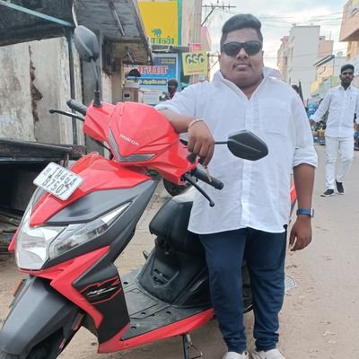 vaali_sathish's profile picture. வேப்பந்தட்டை ஒன்றிய திமுக தகவல் தொழில்நுட்ப அணி
சமூக வலைதளம் ஒருங்கிணைப்பாளர் பெரம்பலூர் மாவட்டம்...🖤❤️