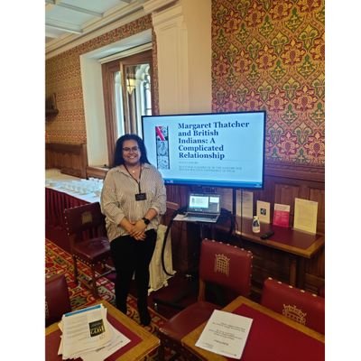 Politics PhD Researcher at @CBPHull. Research focusing on British Indian voting behaviour in England. Instagram: PhDWithZeena