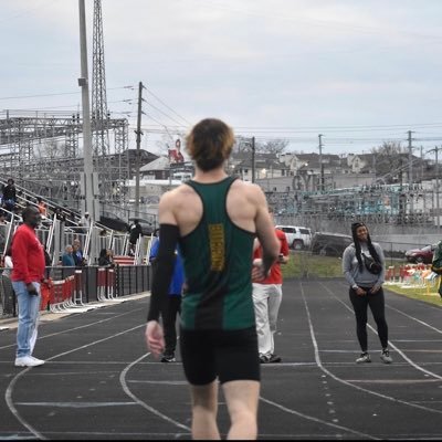 UNSIGNED SPRINTER | Hillsboro High T&F 24’ | TN Track Club | 400m: 50.62 200m: 22.12 100m: 10.90 60m: 7.14 (i) |415-988-1043 | NCAA ID# 2309114964