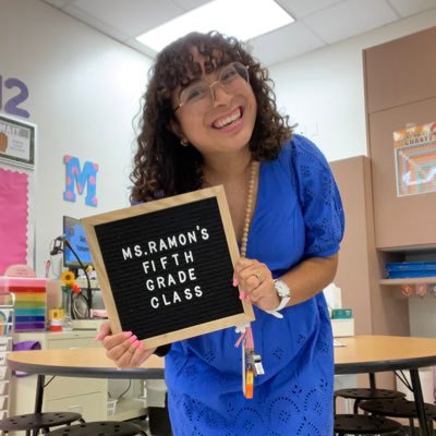 📍DTX
🍎 5th Grade Math Teacher
💍 11/12/2022