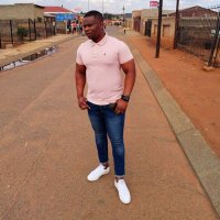 shonriesjunior (@makharishonie) 's Twitter Profile