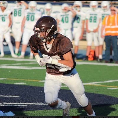 Dual sport athlete🏈🏃‍♂️||RB|| C/O:26 BW:160 HT: 5’10|| Joliet Catholic Academy || 4.25 GPA || email: afinn07@icloud.com || phone# : 815-955-1263