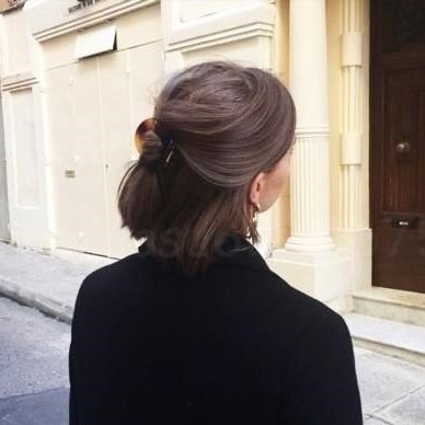 shirasu62111675's profile picture. 157cm  自発苦手  あにめ好き  
🌷 みる？ https://t.co/n12rWeYuh0