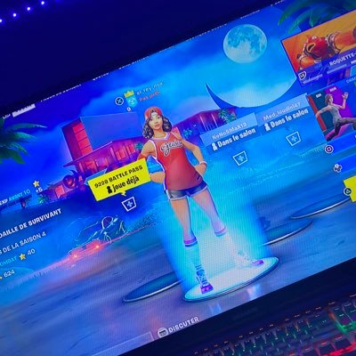 Noa_cmbc's profile picture. jouer fortnite 👑