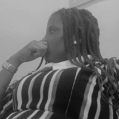 bee_azawoman's profile picture. Golden Advice: Try your best not to insult me!