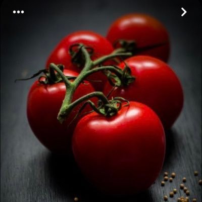 EngrUae's profile picture. 