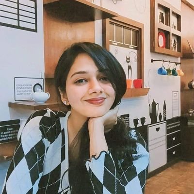 ChetnaKr's profile picture. Jesus over everything 
Graphic Designer • Visual Artist