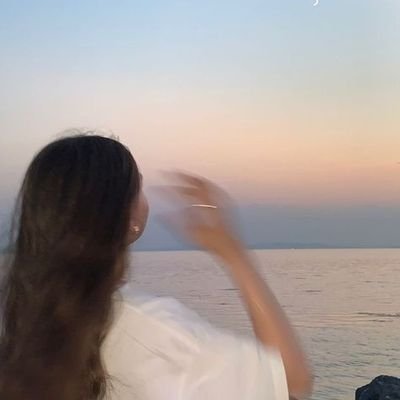 AgcaBagirova's profile picture. 