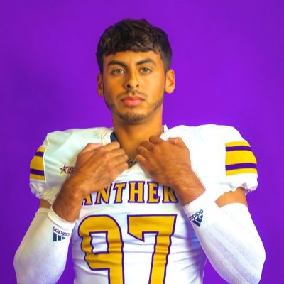 🟡Kicker at Prairie view A&M university 🟣  PVAMU ‘24 | insta: Carlosthekicker |