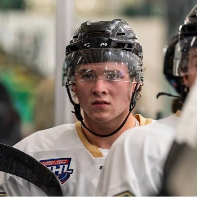 MaguireBrody's profile picture. RPI Hockey #44