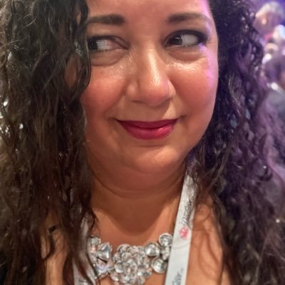 CalderoBee's profile picture. Livin The Dream!