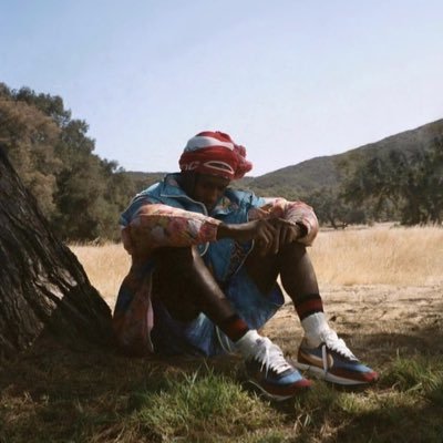 dloading4l's profile picture. 