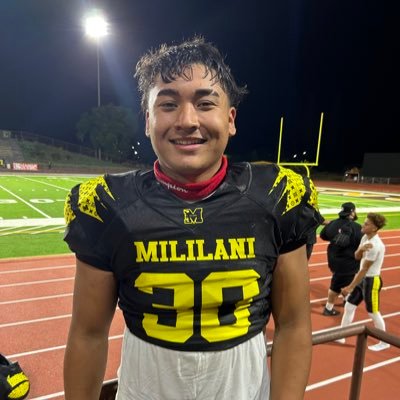 2 Corinthians 5:7 ✝️ | 3 ⭐️ Versatile LB/Edge | 3.8 GPA | Ht 6’2 lbs 230 | C/O 24 |〽️ililani HS | Contacts : +1 (808) 476-2130 | NCAA ID# 2302794058