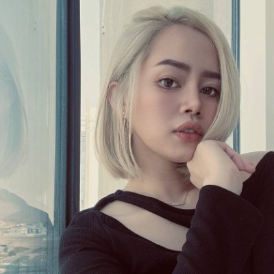 ag_anne86's profile picture. I usually come on Twitter to read both FAKE and REAL news in my free time. In fact, it's logged in my home computer i don't move