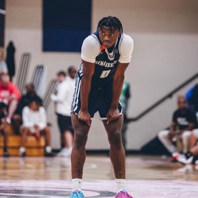 ‘26 6’4 guard instagram @iamike_a