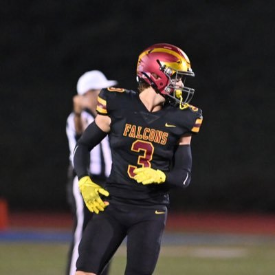 TPHS C/O 2024 || Torrey Pines football #3 || 6’3, 210lb || WR/DE || contact info- #8584491891 braedendaley8@gmail.com