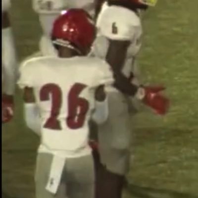 C/O 𝟐𝟒’ 6’1 155 Cb @ Princeton Hs Cincinnati, OH 📍 513-544-2607 email: Caleb3dennis@outlook.com| 7.1 60m 4.46 40m 22.5 200m||