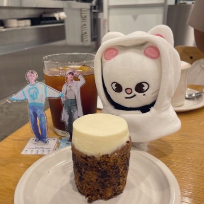 _mahyunjin_'s profile picture. 取引用のアカウントをはじめました🌷30↑取引200↑🕊実績はこちらのハッシュタグ☞ #mahyunjin実績 🥟本垢提示可