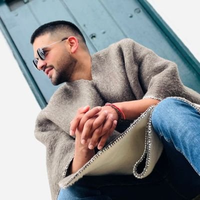 AndrsPa74683544's profile picture. Psicólogo 🧠
Instructor de Chalanería 🐴
Runner 🦵🏽🦵🏽🧠
 sentipensante de la Masculinidad