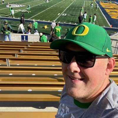 Staunch @GoDucks fan. 541 product. Sports nut also root for @reds @utahjazz. Snackaholic. Lover of 80s. Stay at home #girldad and #boydad. Longform Twitter-er.