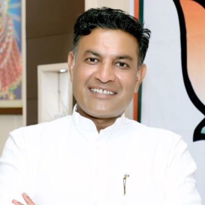 ज़िला अध्यक्ष भाजपा भिवानी , पूर्व Chairman,Youth Commission, Haryana