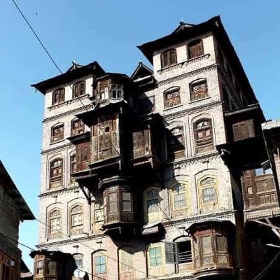 Kashmiri_Bharti