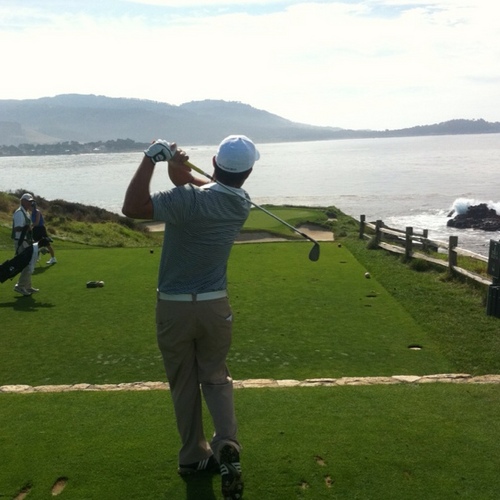 Dankyoung's profile picture. Following the winding road of life one day at a time, been a good trip so far...