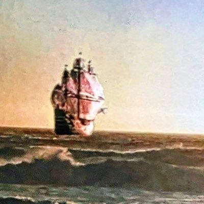 Pirata 🏴☠️ lejos de su tierra natal. Aprendiendo tuampas.