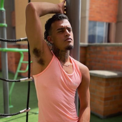 MontanaMalandro's profile picture. Seré el mejor exponente. 👌
CREADOR DE CONTENIDO PARA ADULTOS. 💩 CONTENIDO GUARRO 💩- Porno👿 -f✊

https://t.co/39kzhfKvUZ