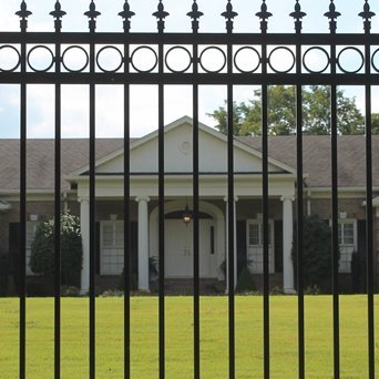 Hongye Metal is the leading manufacturer of quality steel fence, chain link fence, aluminium fence,laser cutting fence,garden fence and wire mesh products.