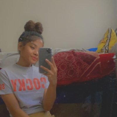 honeydime10's profile picture. 🫶🏽