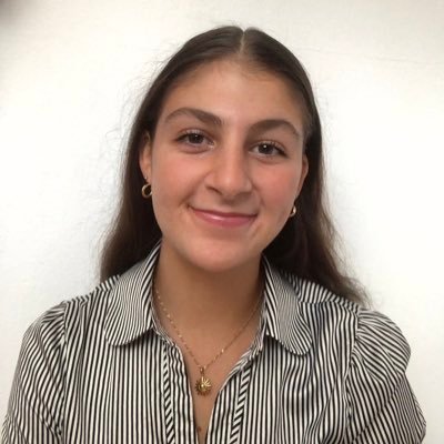 MarieSarahKaci's profile picture. Étudiante à @ScPolille 🎥