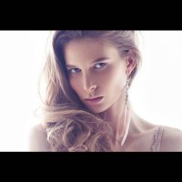 Emily (@b_emily56) 's Twitter Profile
