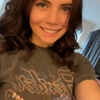 Elizabeth (@e_haskins39) 's Twitter Profile