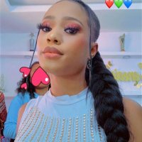 Queen_Vee💕(@marv__ee) 's Twitter Profile Photo