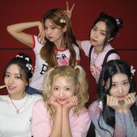 itzy pics(@archiveitzy) 's Twitter Profile Photo