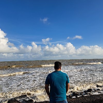 Marketing & tech professional | Indian | Manchester United Fan | If it suits India It suits me | views are personal |