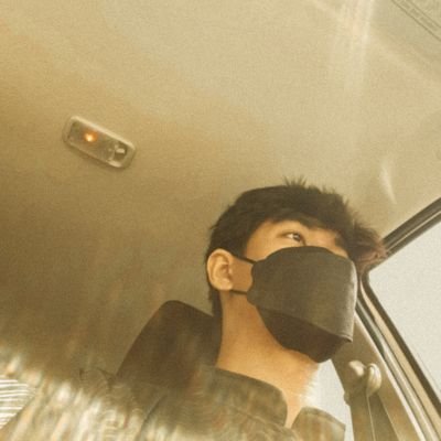 mhdiqmal's profile picture. Gee 🍃