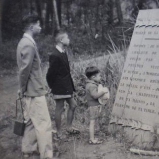 HoangVnHao1's profile picture. Đi học và đi làm