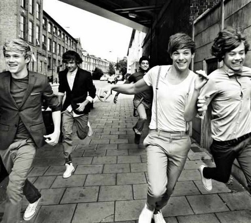 One Direction - What Makes You Beautiful (8) Mi cancion Favoritta ! :D