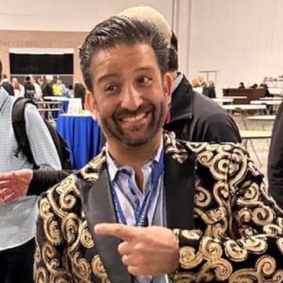 Distressed Multifamily owner operator buyer. HTX and FL. Buying deals in FL. Looking to build relationships with in the industry.Make Apartments Great Again