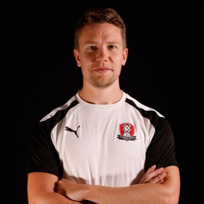 UEFA ‘A’ Licensed Coach ⚽️ University Lecturer in Sports Coaching 👨🏼🏫 Southampton Fan 😇
