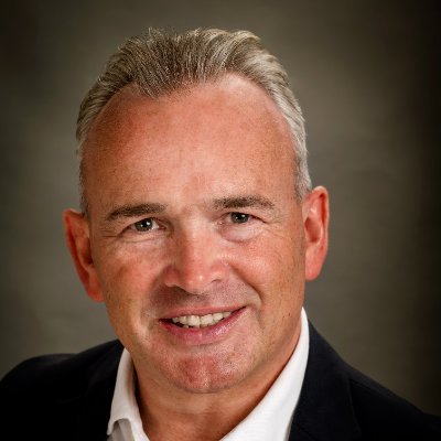 Lapsed techie & absentee father of 4 working with @EXL_service to help our clients use data to drive their business forward. All views my own (i.e. my wife's)