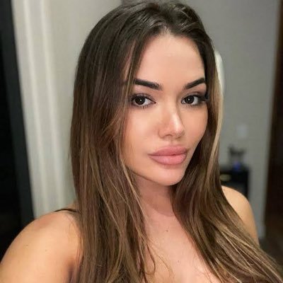 hannahwis28's profile picture. 