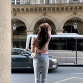 emikaITqyj74725's profile picture. 起業家／資産30億／生活困窮者の方々へ現金プレゼント企画を始めました。／毎日10万円プレゼント中✨ フォローでご応募ください🤙🏻
 当選報告はこちらから⇒ https://t.co/2xVTCItAHI