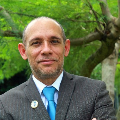 Abogado @drcondominio
Historia @UniversidadCR
Doctorando Derecho Comercial y Procesal Civil @uescuelalibre
Liberal, Budismo, OpenData, Français
🎹🎶