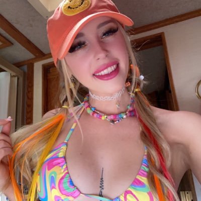 AlineSese's profile picture. 1011 East 103 Street 
Brooklyn New York 11236