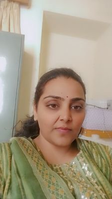 Preeti choudhary is presently working as SRF at DRC,ZSI,Jodhpur and previously worked as Master-Trainer under para-taxonomy course including PBR (GSDP) at  DRC.