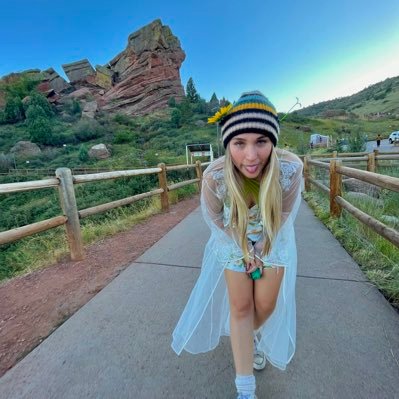 find me where there’s music mf♫✨🧚🏼🦂🕸️ angel of music
